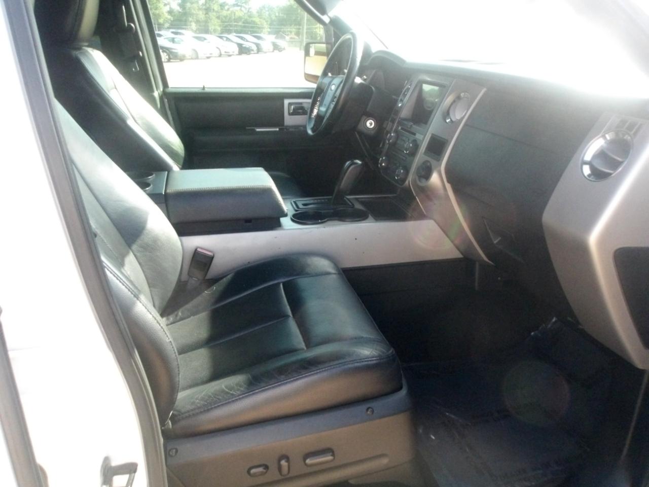 Ford Expedition EL EL XLT 2WD 2017
