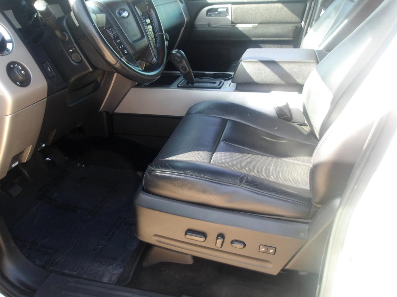 Ford Expedition EL EL XLT 2WD 2017