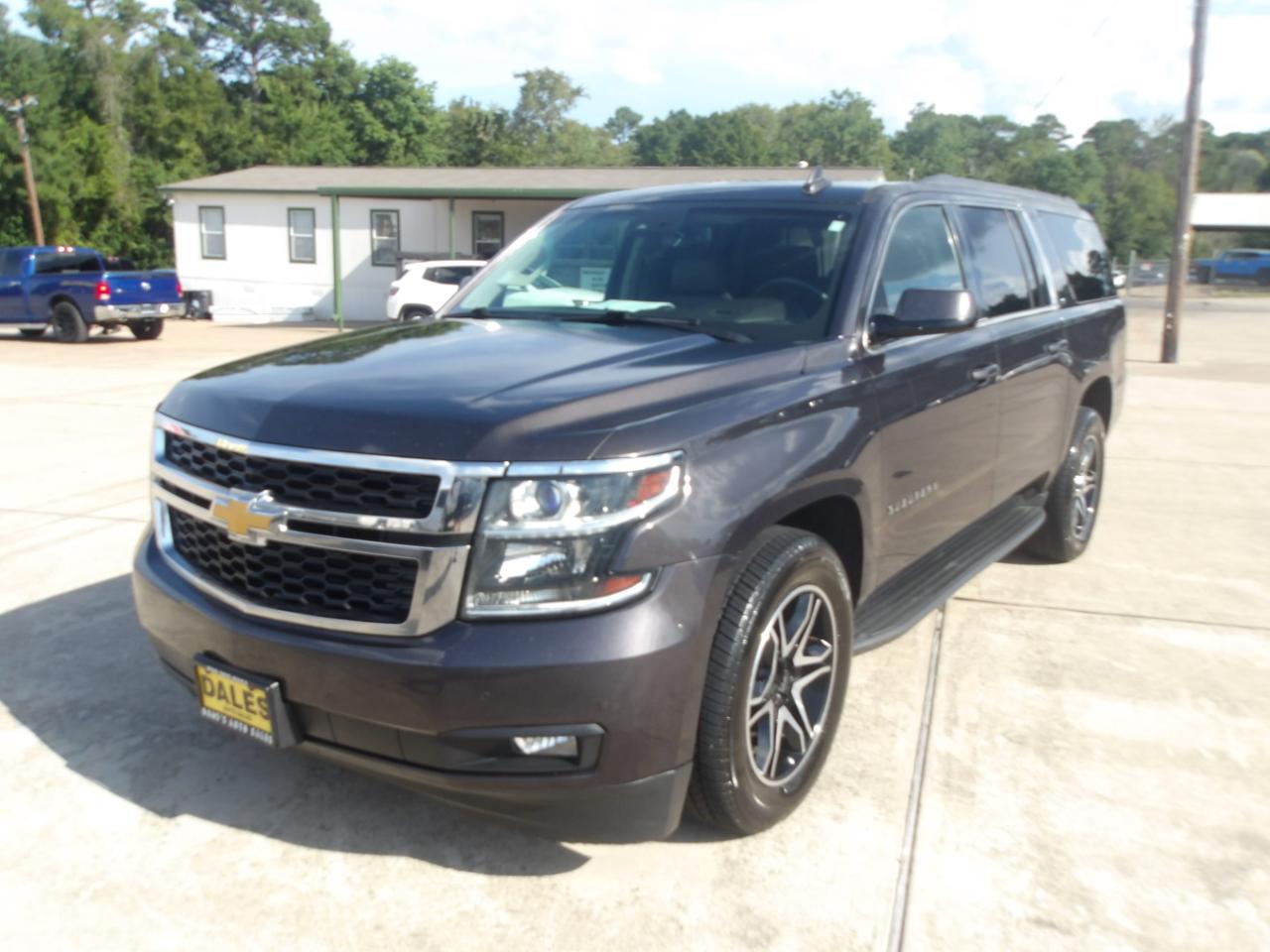 Chevrolet Suburban 2WD 4dr 1500 LT 2016