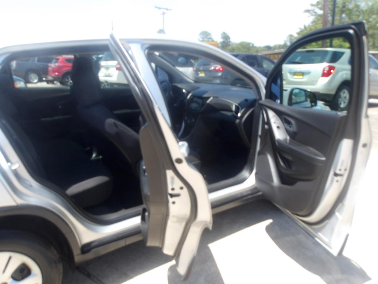 Chevrolet Trax FWD 4dr LS 2018