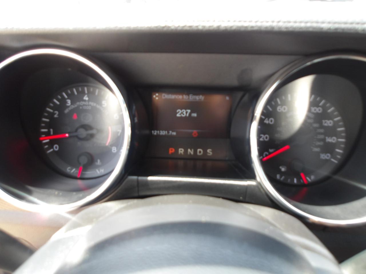 Ford Mustang 2dr Fastback V6 2015