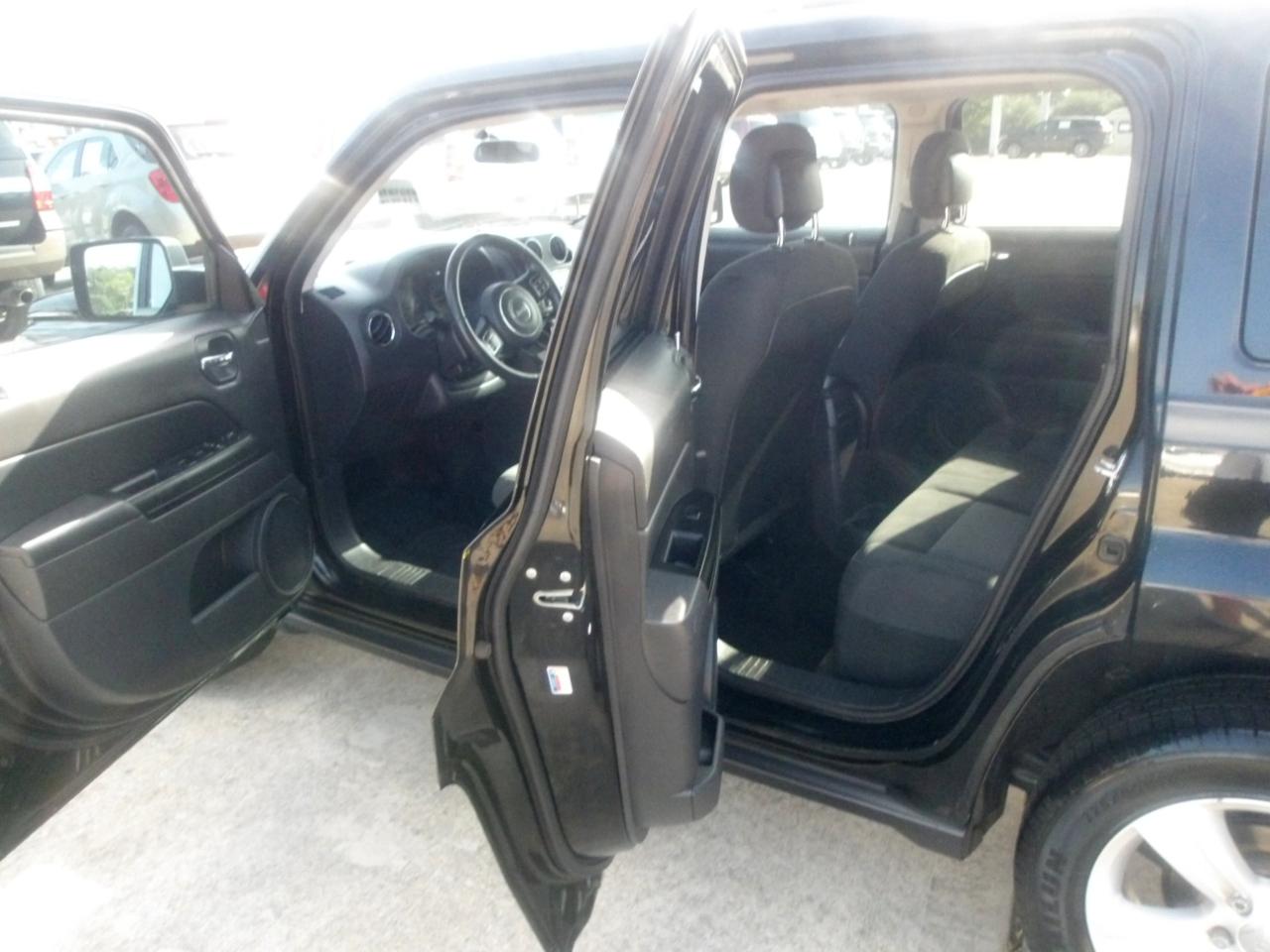 Jeep Patriot 4WD 4dr Latitude 2014