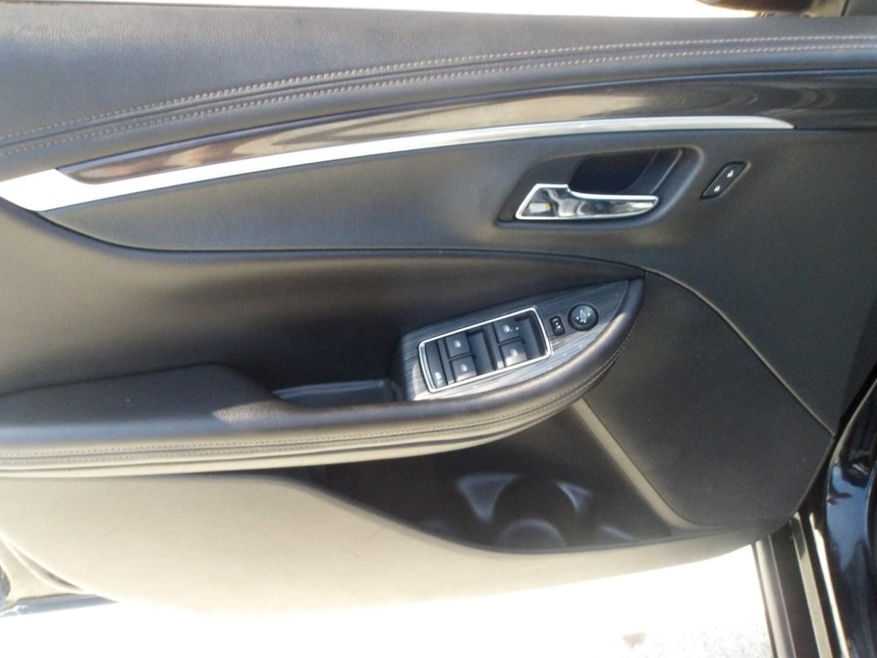 Chevrolet Impala 4dr Sdn LT w/1LT 2019