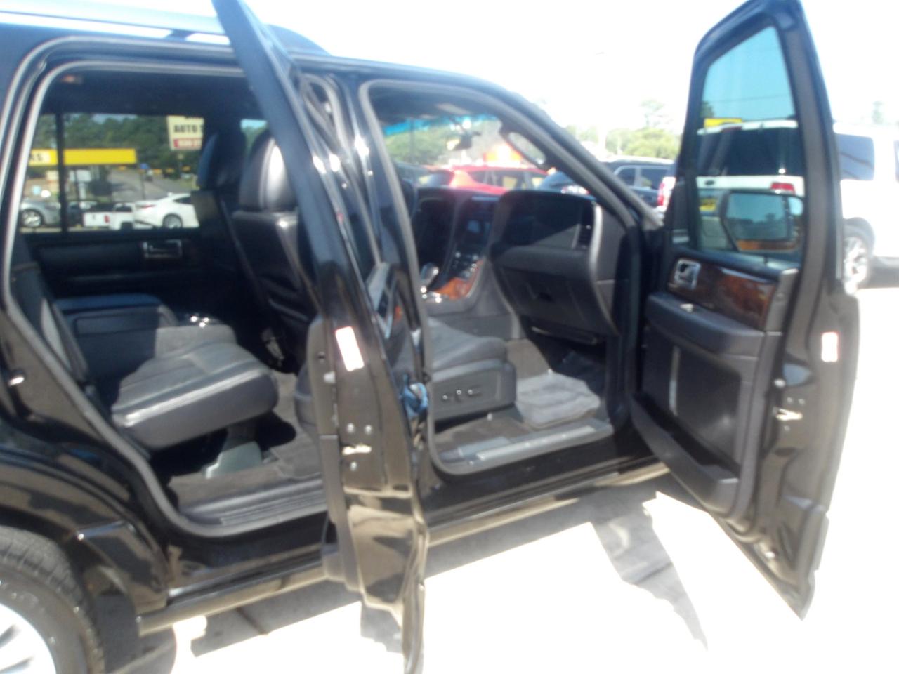 Lincoln Navigator 2WD 4dr Select 2016