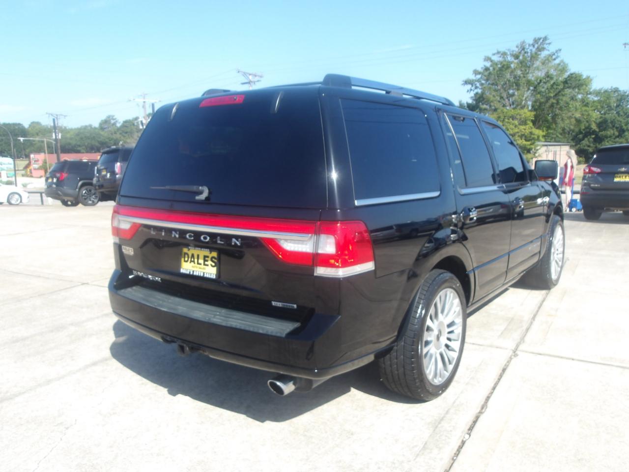 Lincoln Navigator 2WD 4dr Select 2016