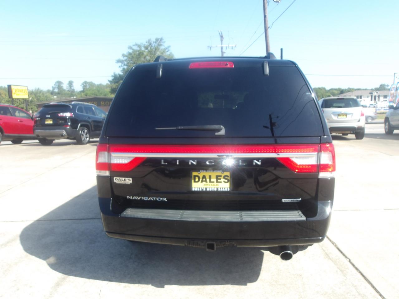 Lincoln Navigator 2WD 4dr Select 2016