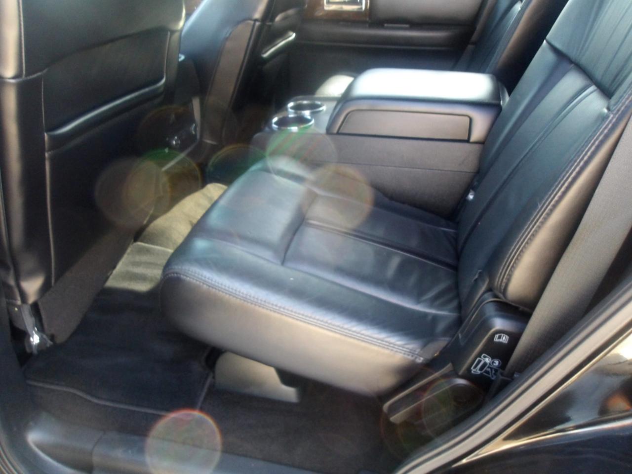 Lincoln Navigator 2WD 4dr Select 2016