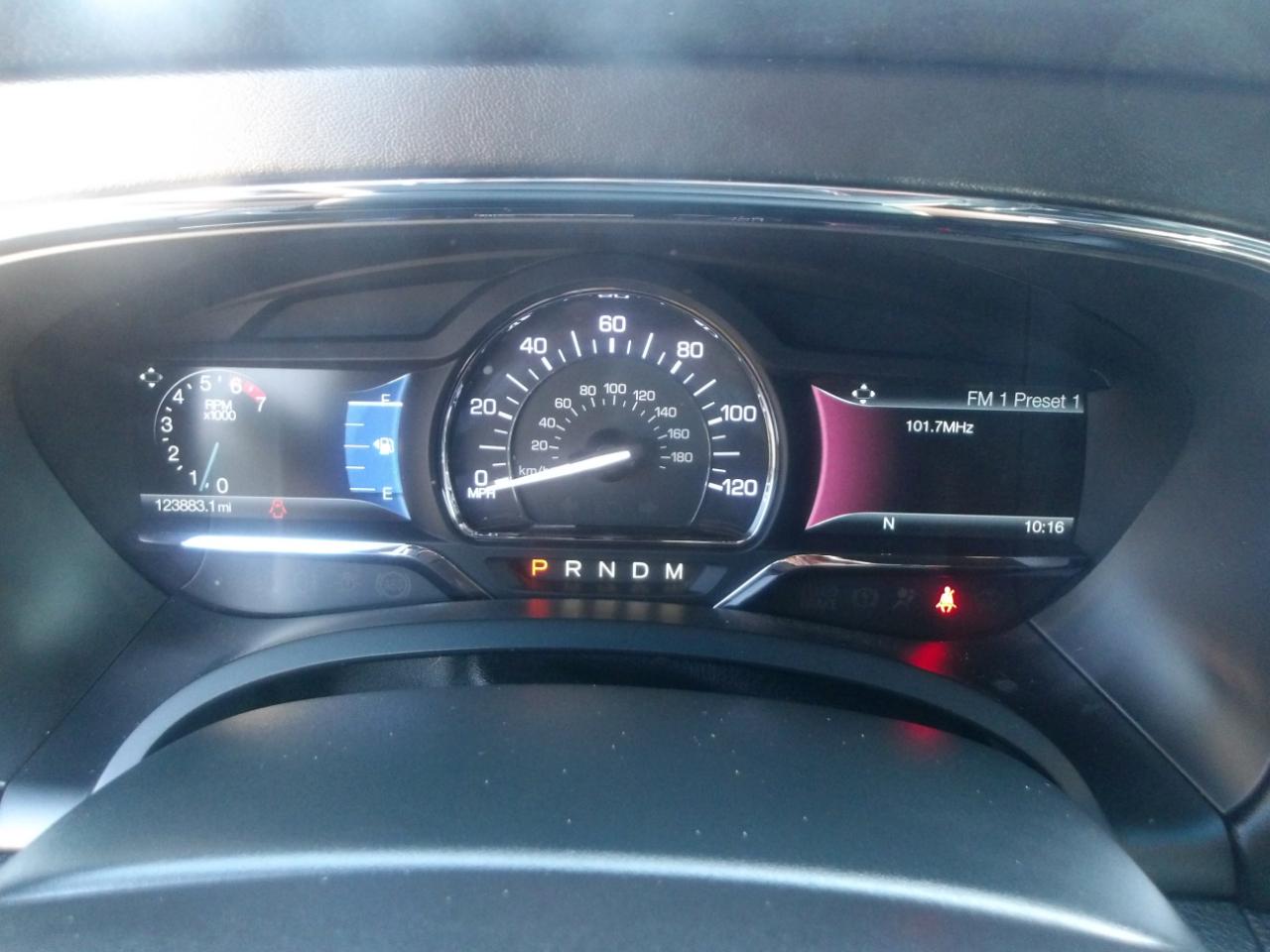 Lincoln Navigator 2WD 4dr Select 2016