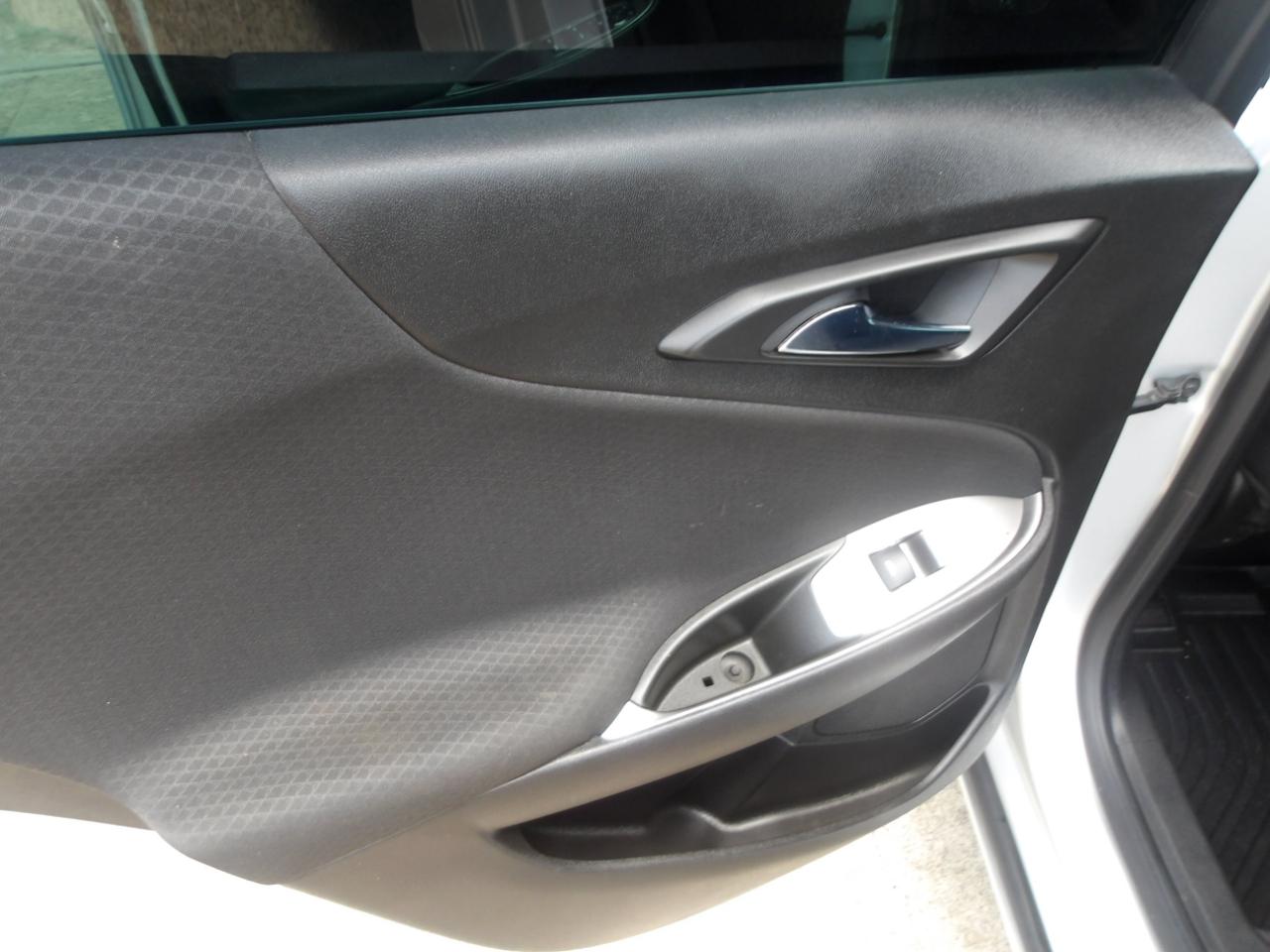 Chevrolet Malibu 4dr Sdn LS w/1LS 2018