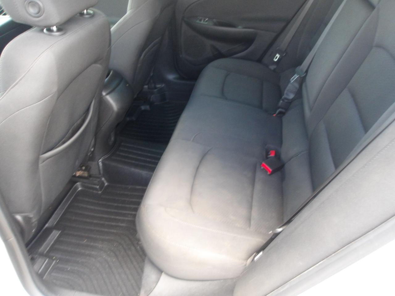 Chevrolet Malibu 4dr Sdn LS w/1LS 2018