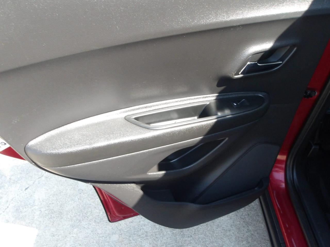 Chevrolet Trax FWD 4dr LT 2019