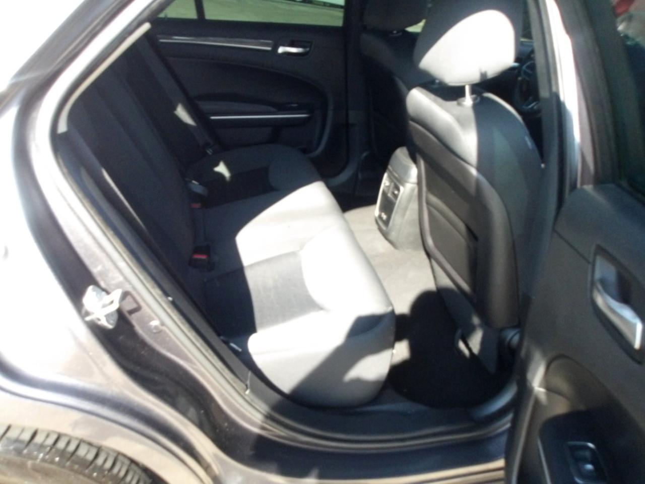 Chrysler 300 Touring RWD 2019