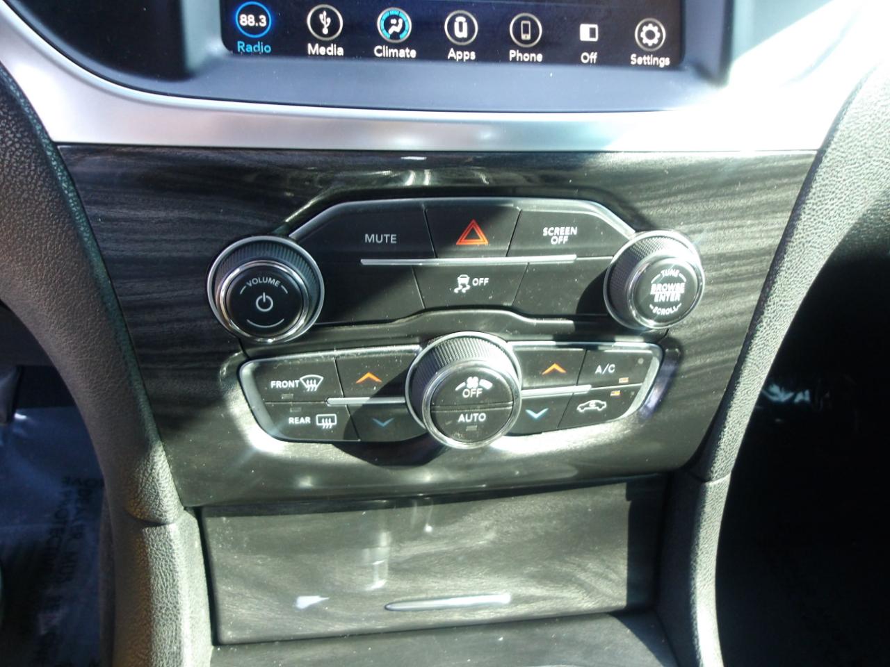 Chrysler 300 Touring RWD 2019