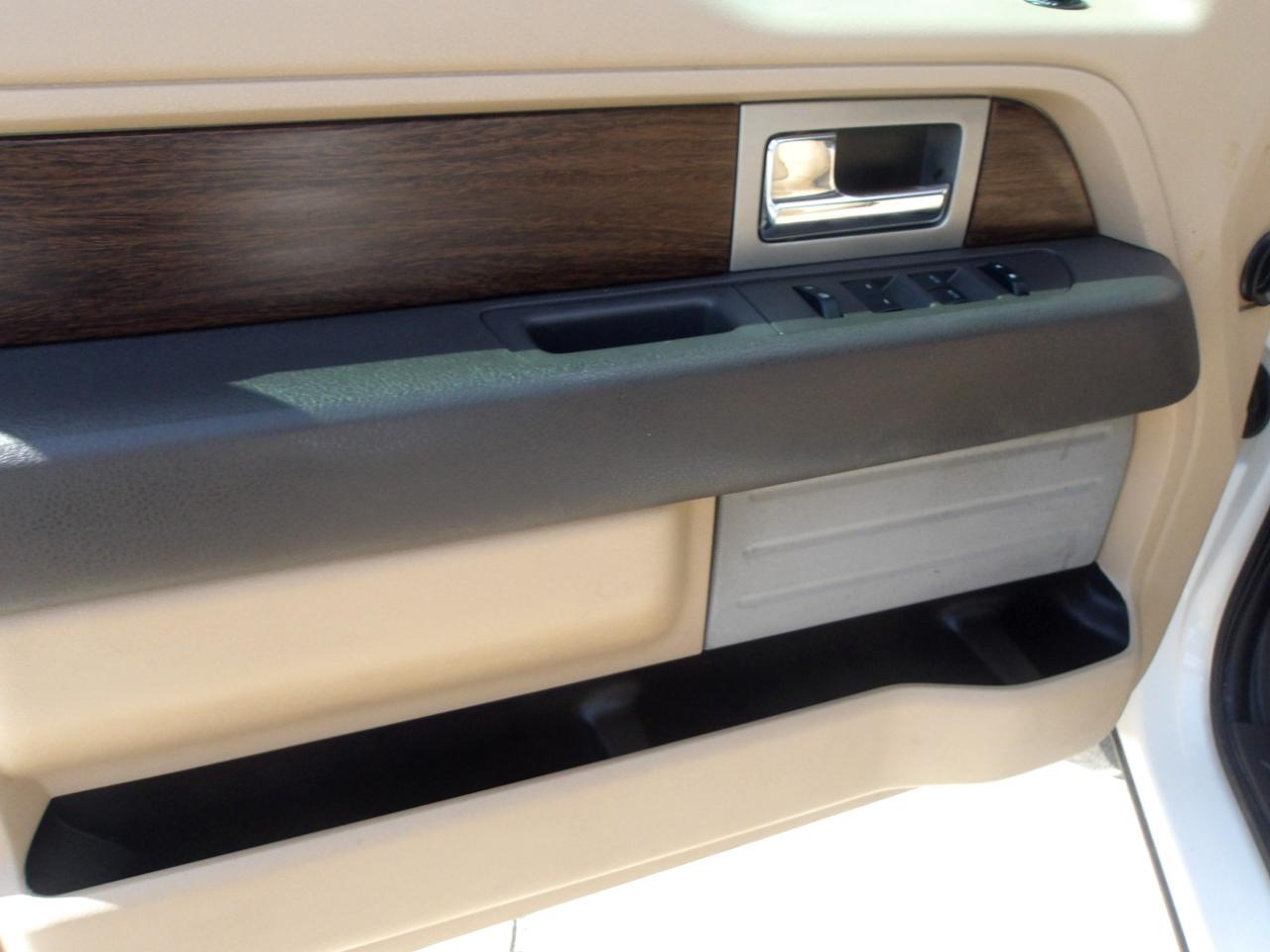 Ford F-150 4WD SuperCrew 145" Lariat 2014