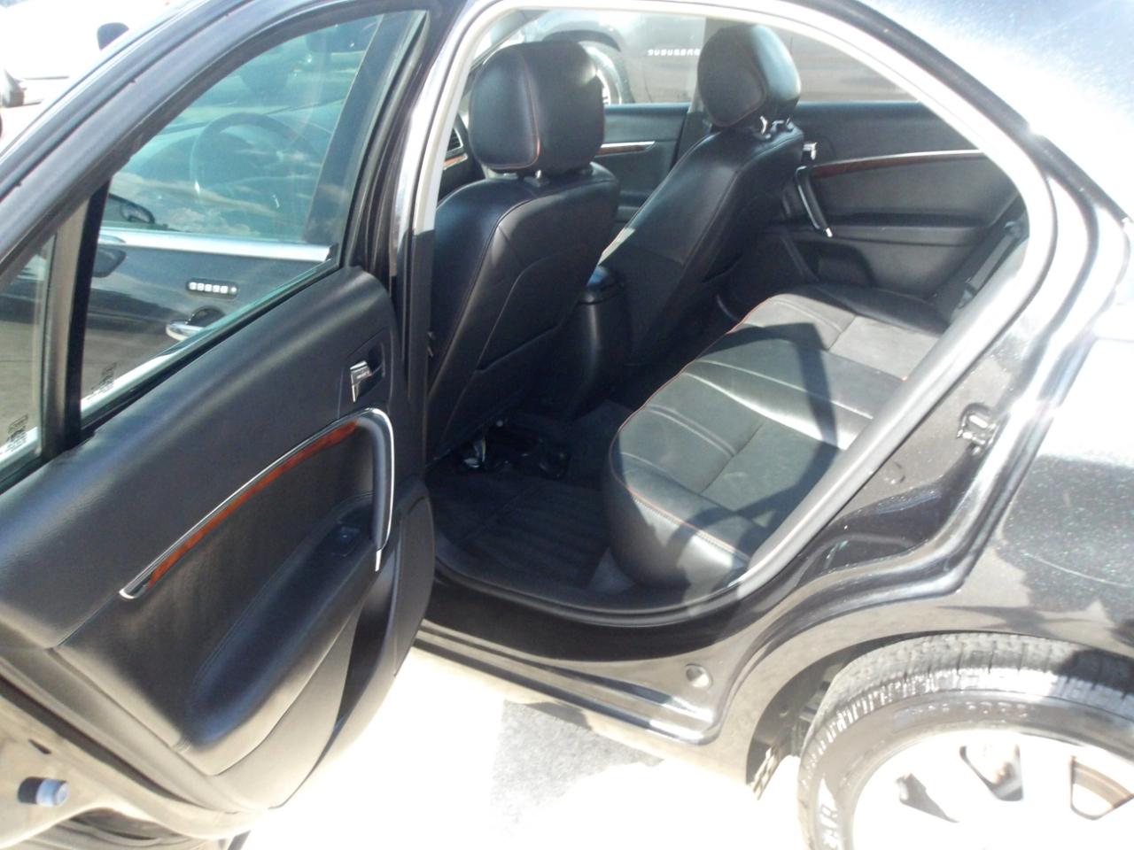 Lincoln MKZ 4dr Sdn FWD 2012