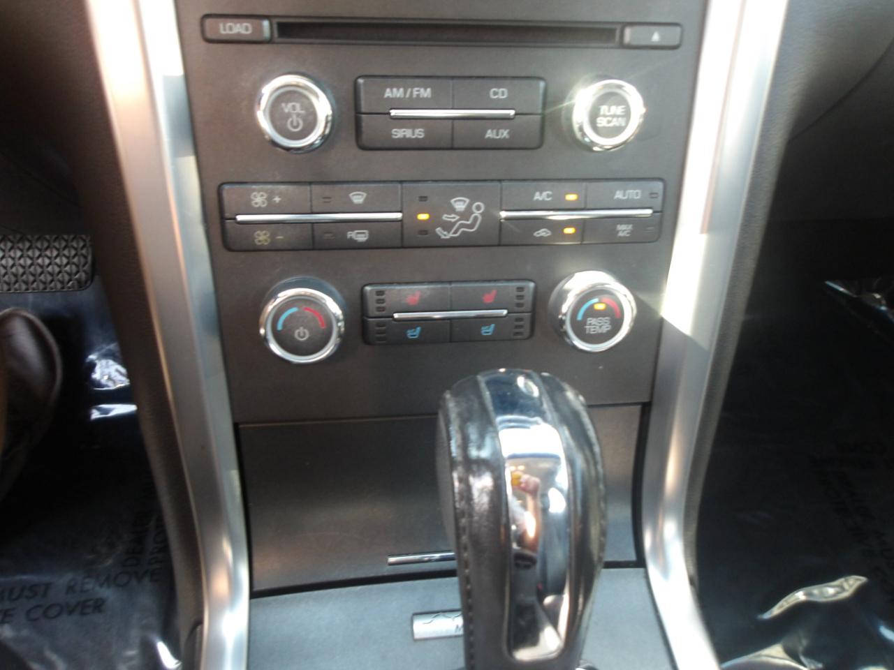 Lincoln MKZ 4dr Sdn FWD 2012