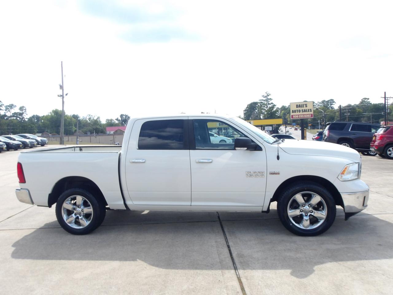 RAM 1500 2WD Crew Cab 140.5" Lone Star 2016