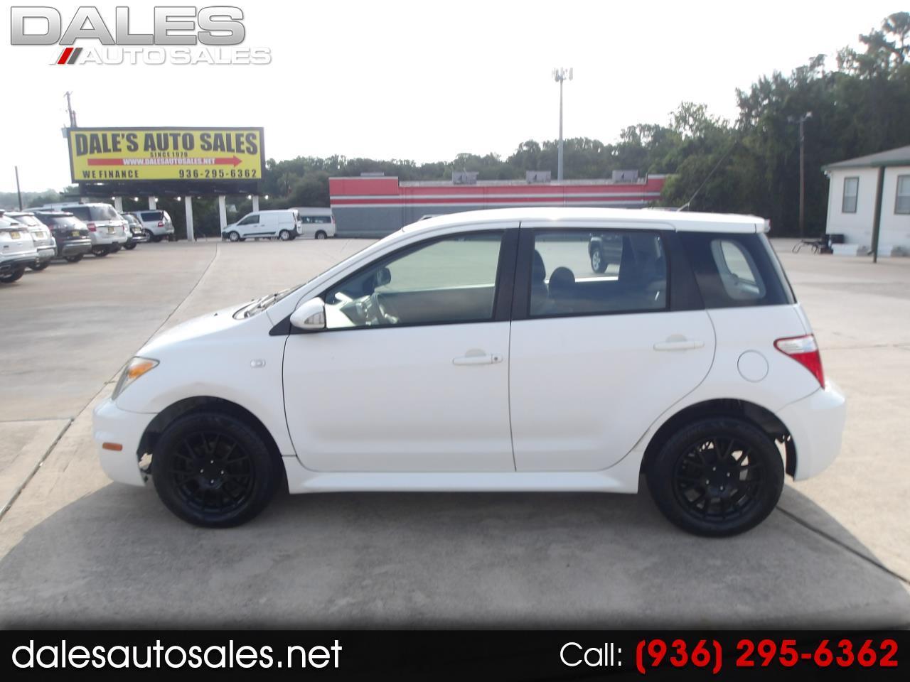 Scion xA 4dr Sdn Auto (Natl) 2006