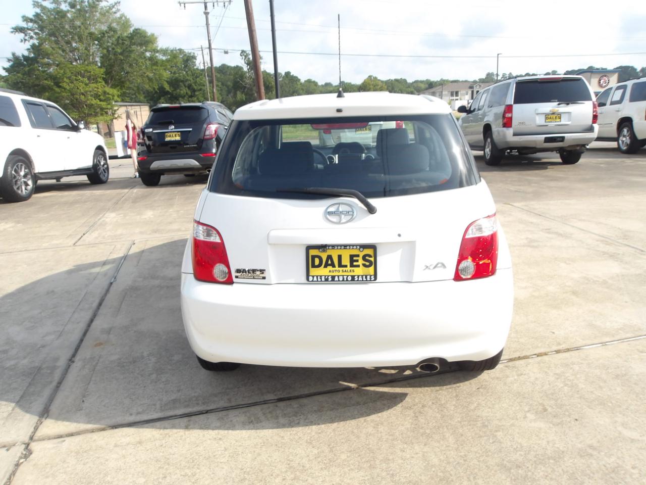 Scion xA 4dr Sdn Auto (Natl) 2006