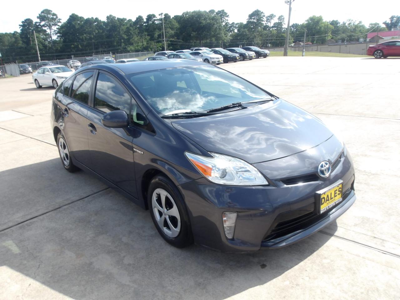 Toyota Prius 5dr HB Persona Series Special Edition (Natl) 2015
