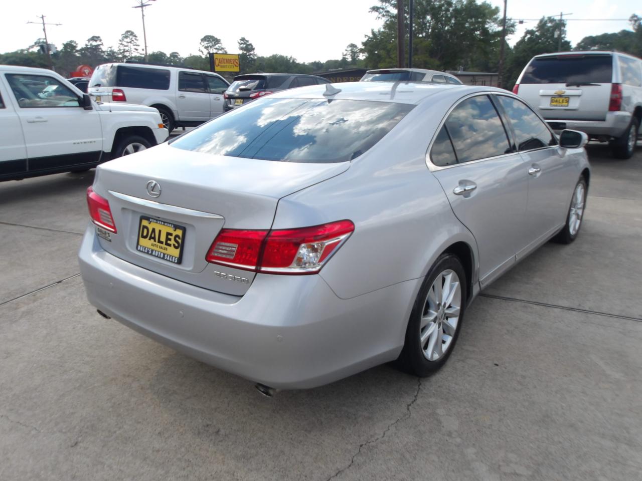 Lexus ES 350 4dr Sdn 2011