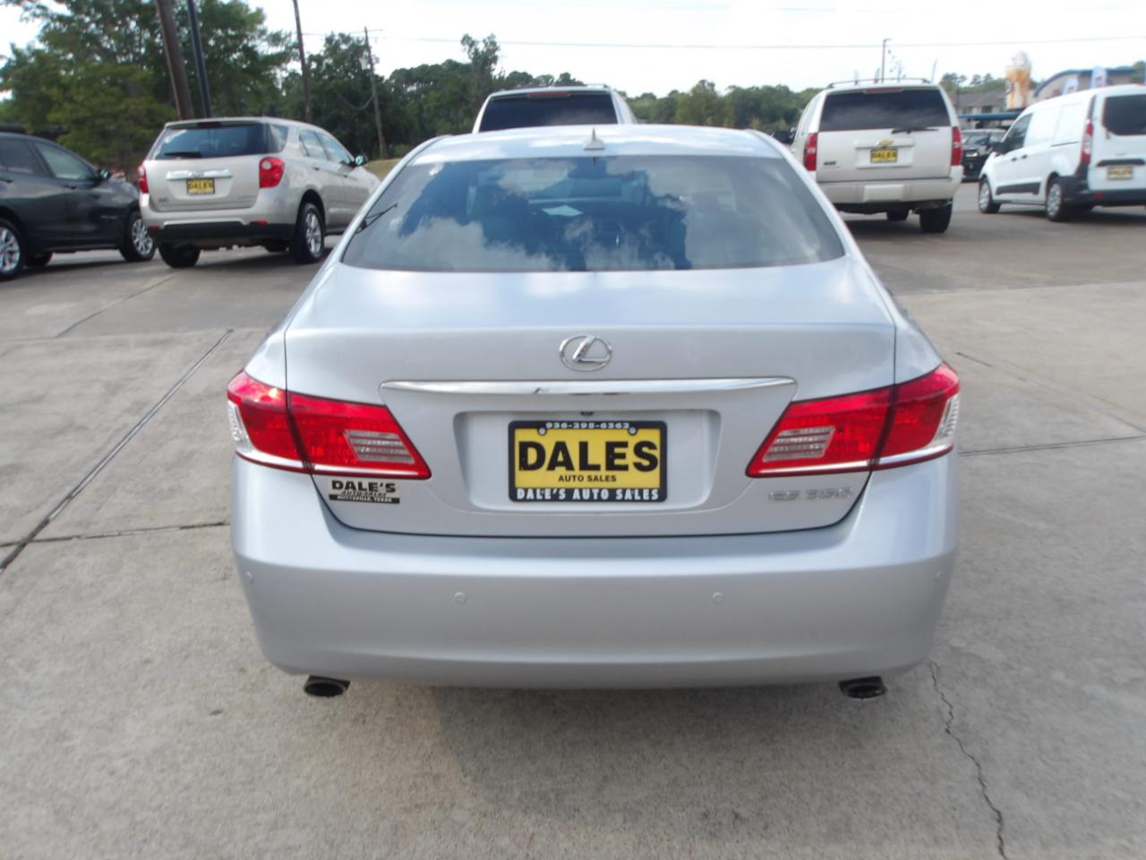 Lexus ES 350 4dr Sdn 2011