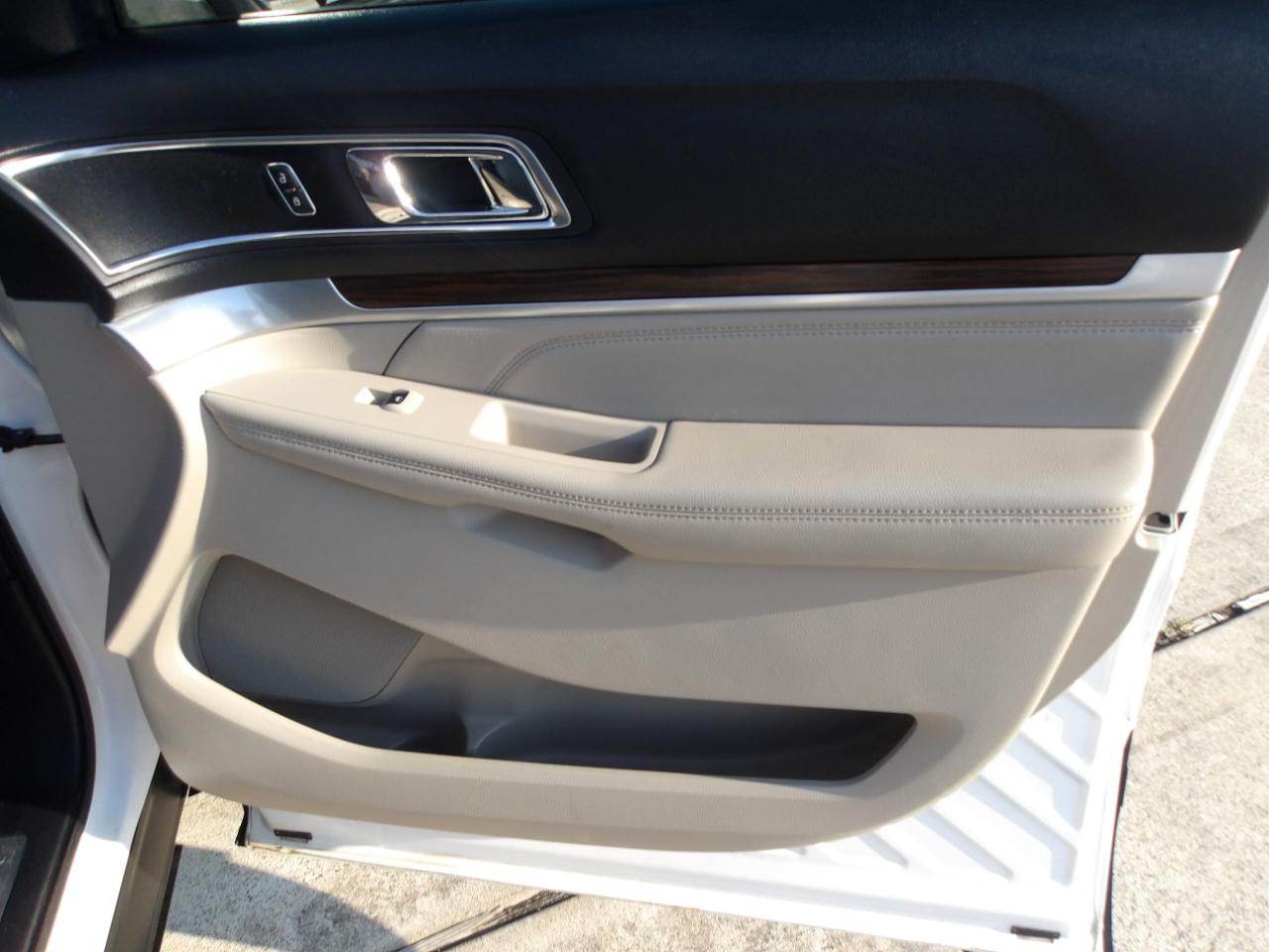 Ford Explorer Limited FWD 2018