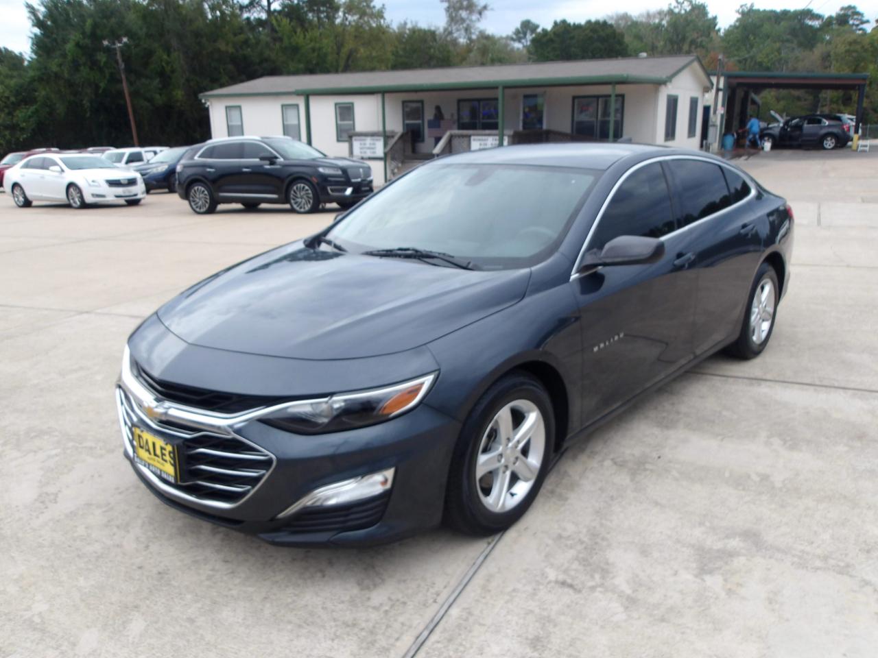 Chevrolet Malibu 4dr Sdn LS w/1LS 2020