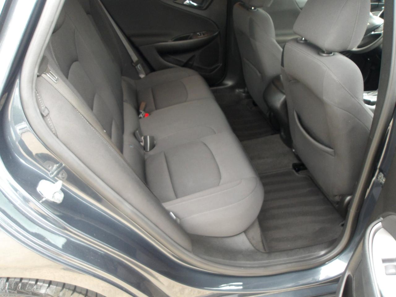 Chevrolet Malibu 4dr Sdn LS w/1LS 2020