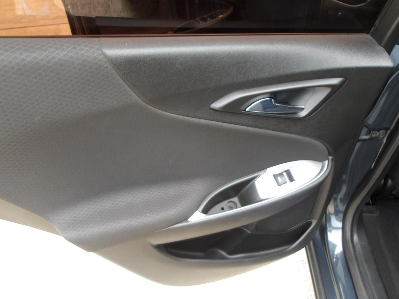 Chevrolet Malibu 4dr Sdn LS w/1LS 2020