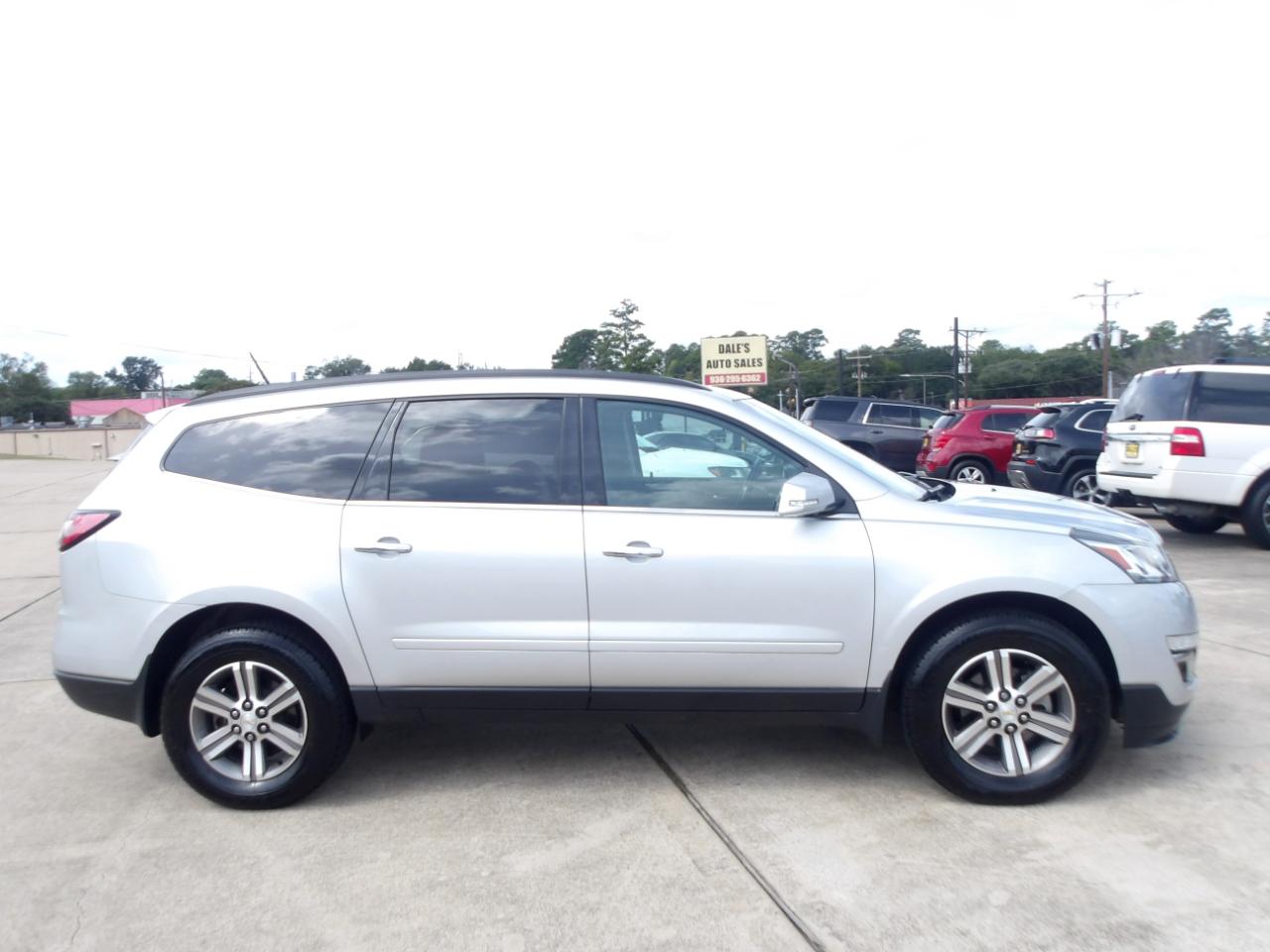 Chevrolet Traverse FWD 4dr LT w/2LT 2017