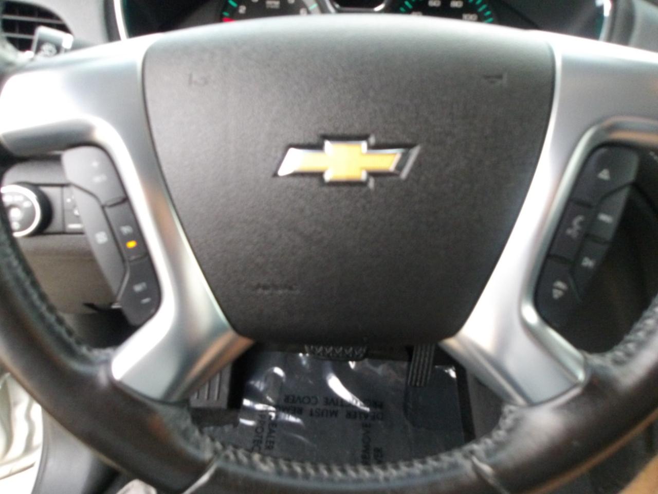 Chevrolet Traverse FWD 4dr LT w/2LT 2017