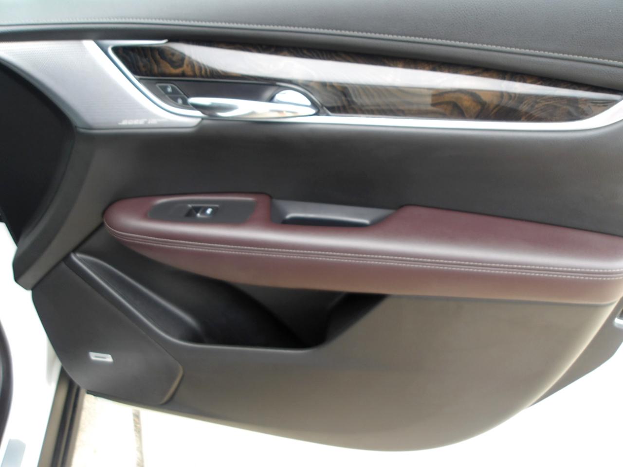 Cadillac XT6 FWD 4dr Premium Luxury 2021
