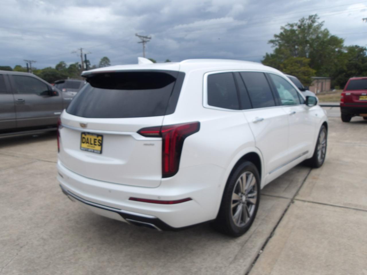 Cadillac XT6 FWD 4dr Premium Luxury 2021