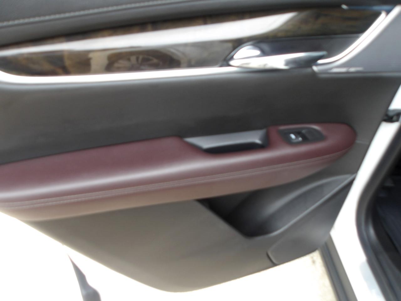 Cadillac XT6 FWD 4dr Premium Luxury 2021