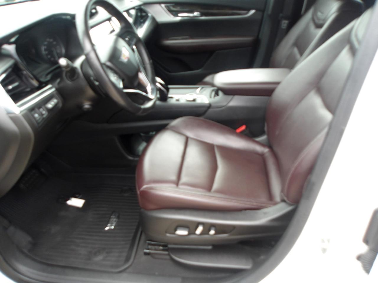Cadillac XT6 FWD 4dr Premium Luxury 2021