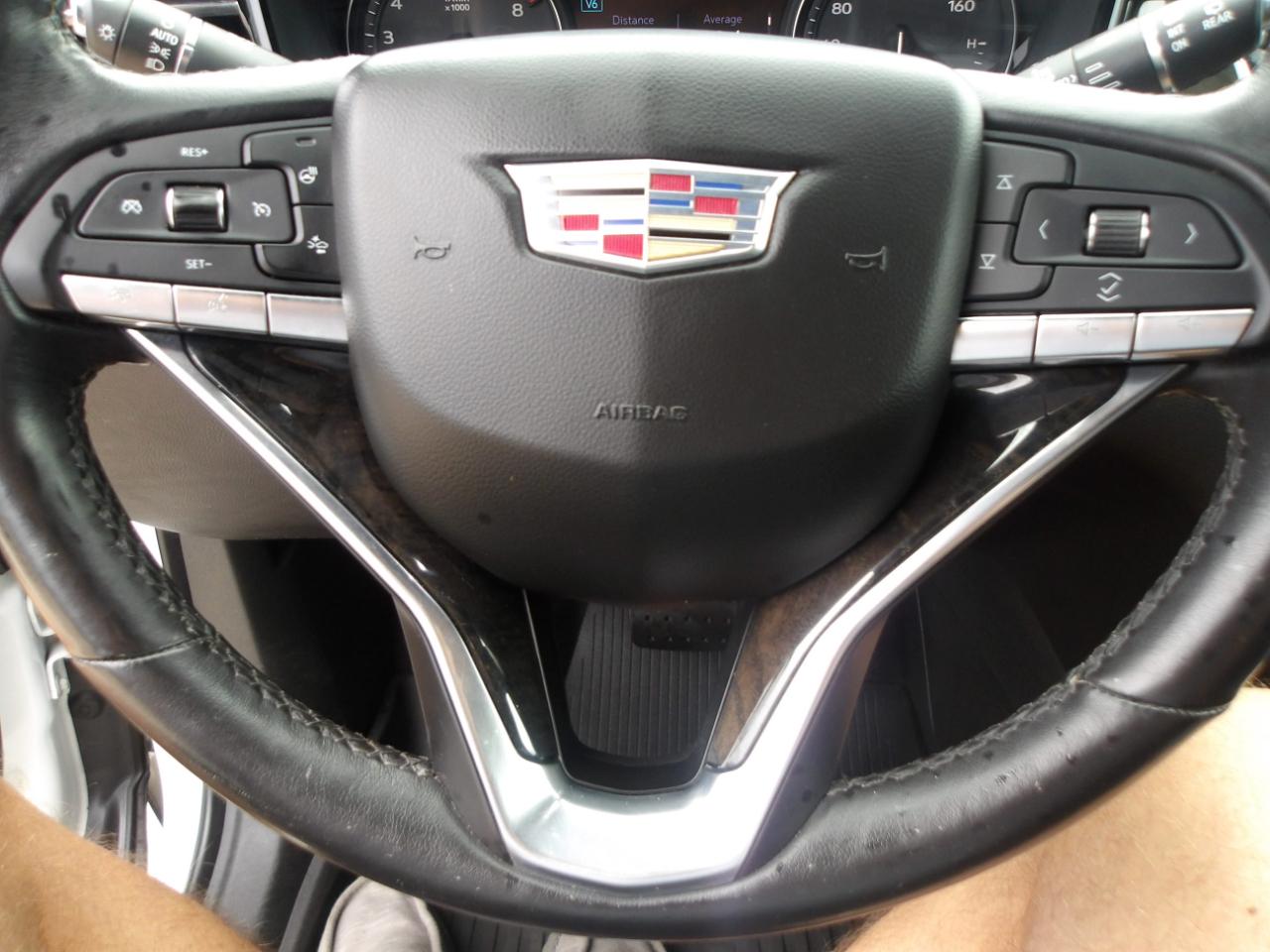 Cadillac XT6 FWD 4dr Premium Luxury 2021
