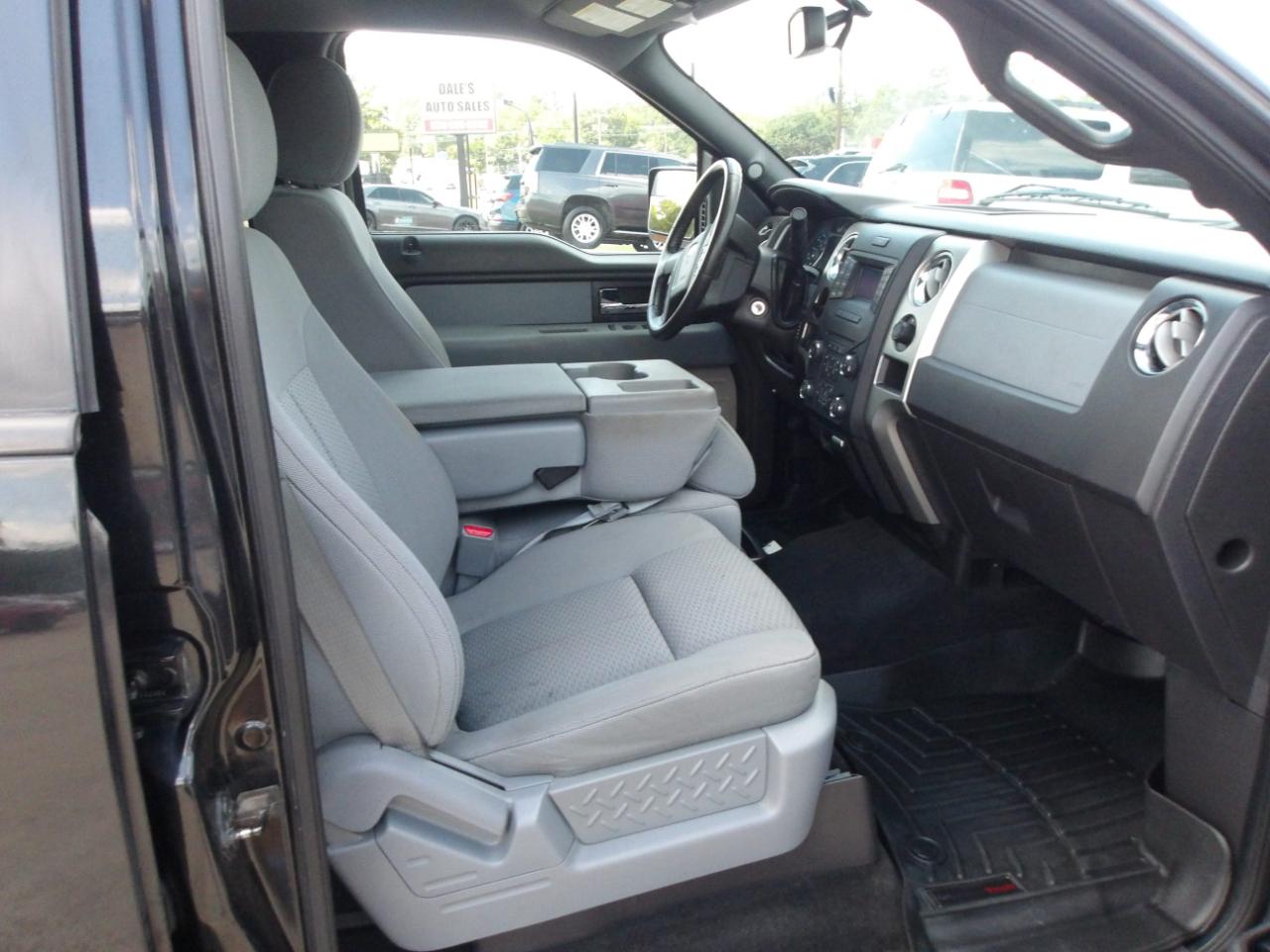 Ford F-150 2WD SuperCrew 145" XLT 2013