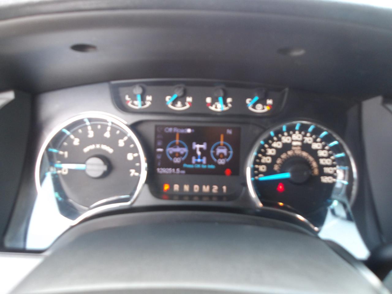 Ford F-150 2WD SuperCrew 145" XLT 2013