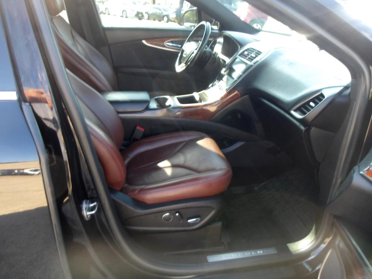 Lincoln Nautilus Reserve AWD 2019