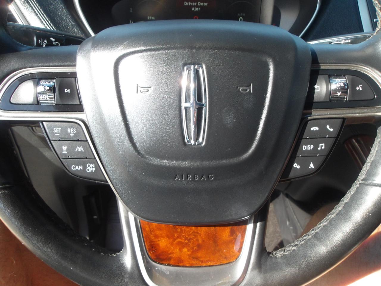 Lincoln Nautilus Reserve AWD 2019