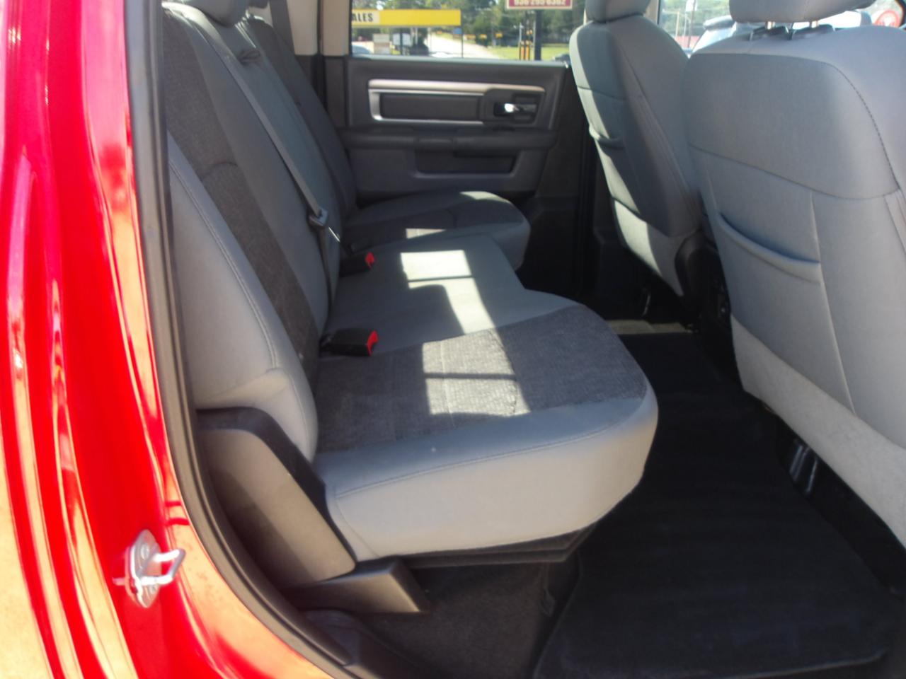RAM 1500 2WD Crew Cab 140.5" Lone Star 2016