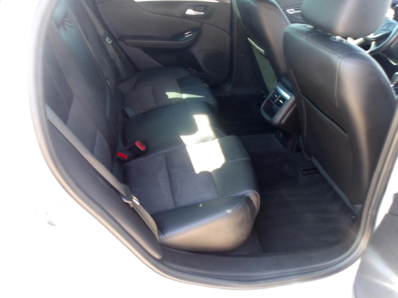 Chevrolet Impala 4dr Sdn LT w/1LT 2018