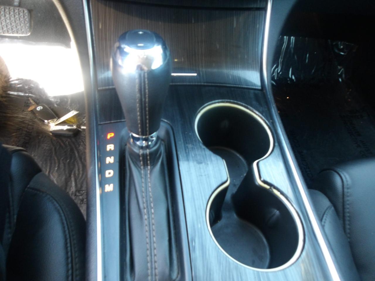 Chevrolet Impala 4dr Sdn LT w/1LT 2018