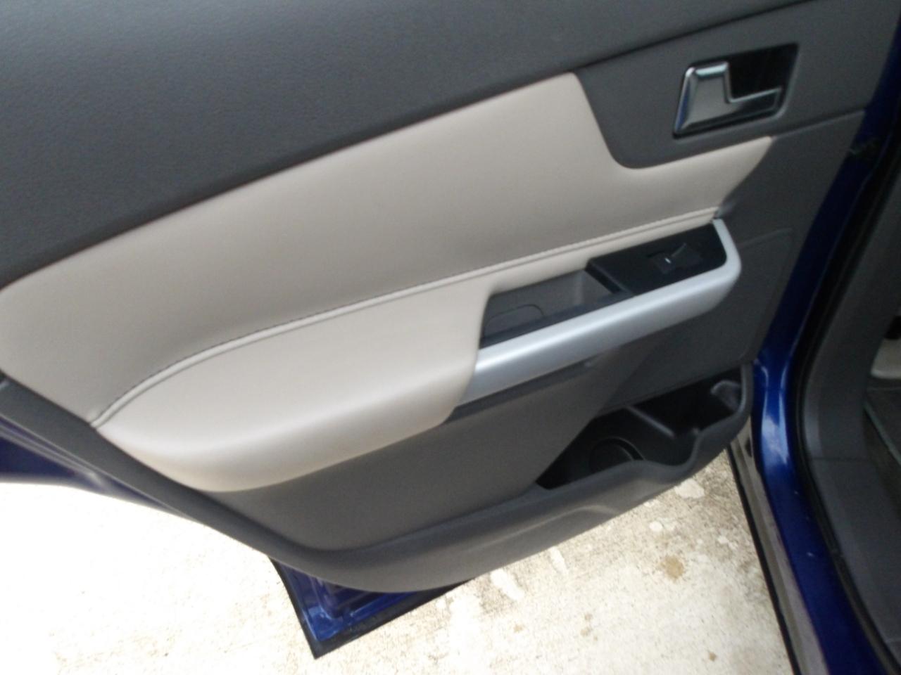 Ford Edge 4dr SE FWD 2014