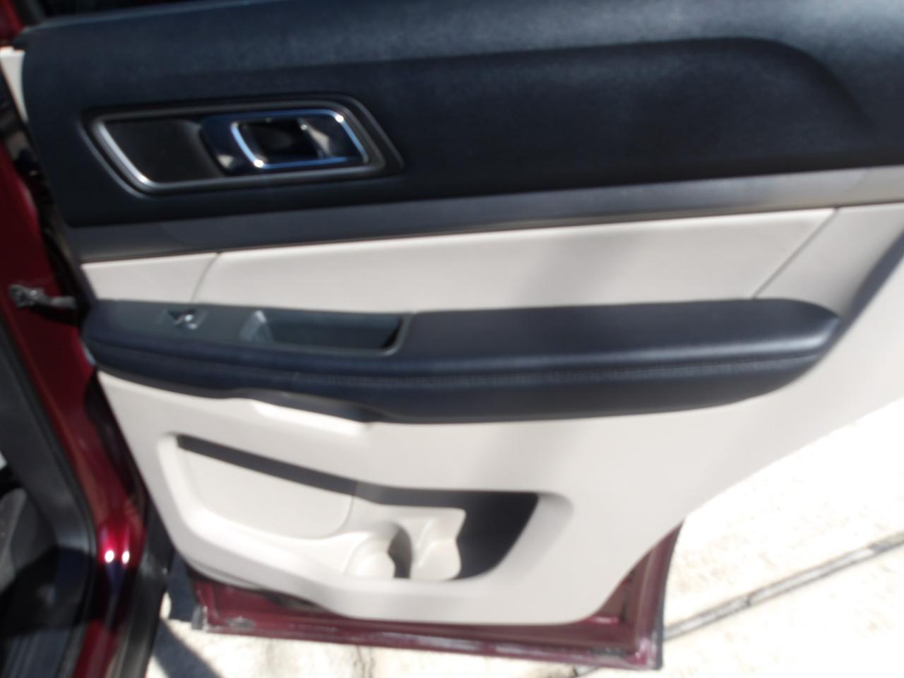 Ford Explorer XLT FWD 2018