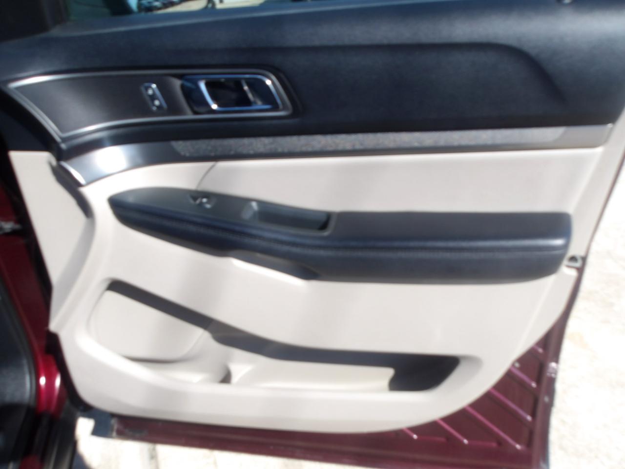 Ford Explorer XLT FWD 2018