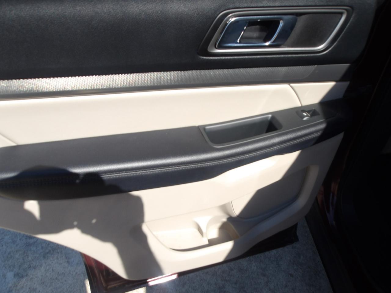 Ford Explorer XLT FWD 2018