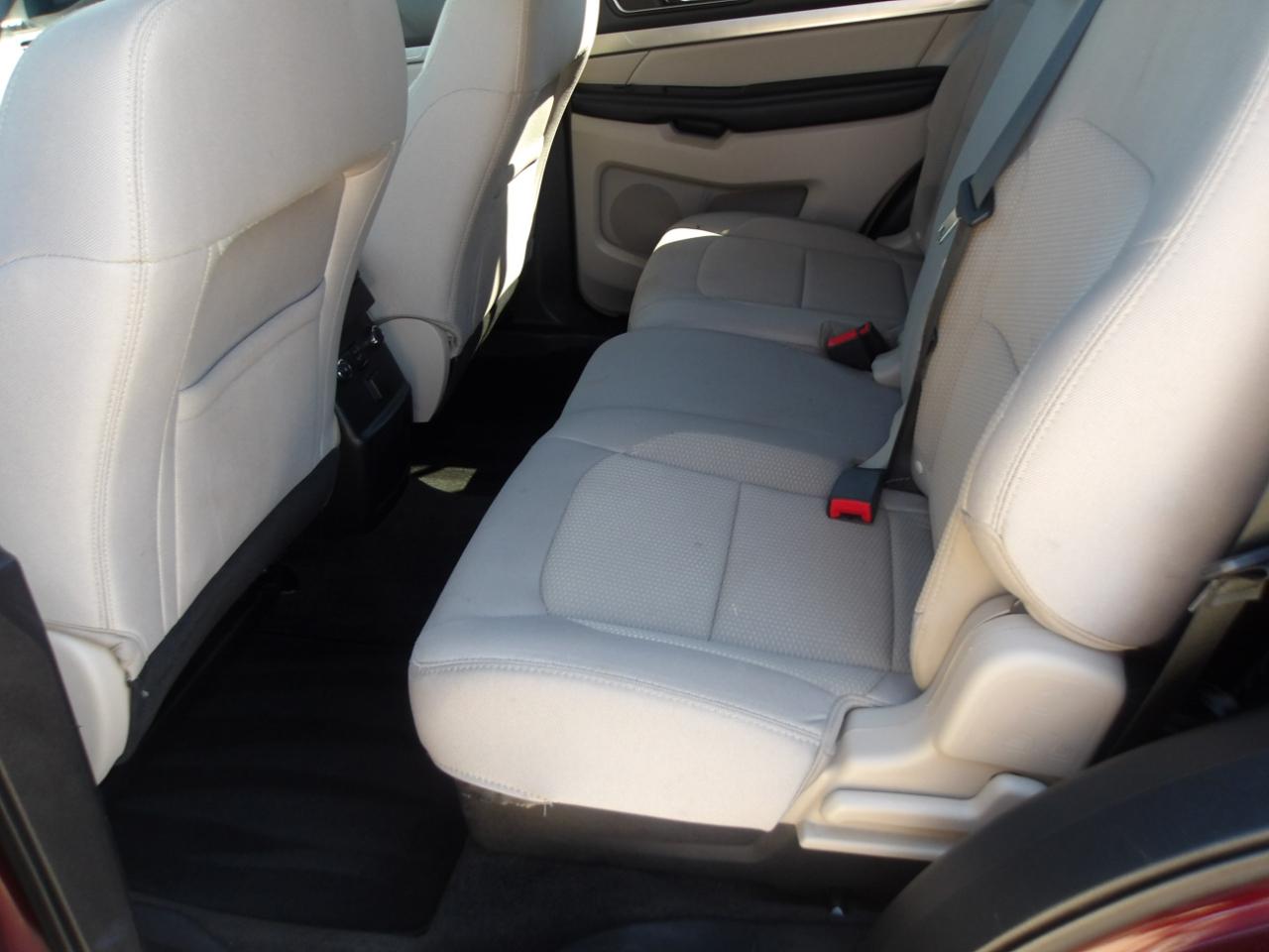 Ford Explorer XLT FWD 2018