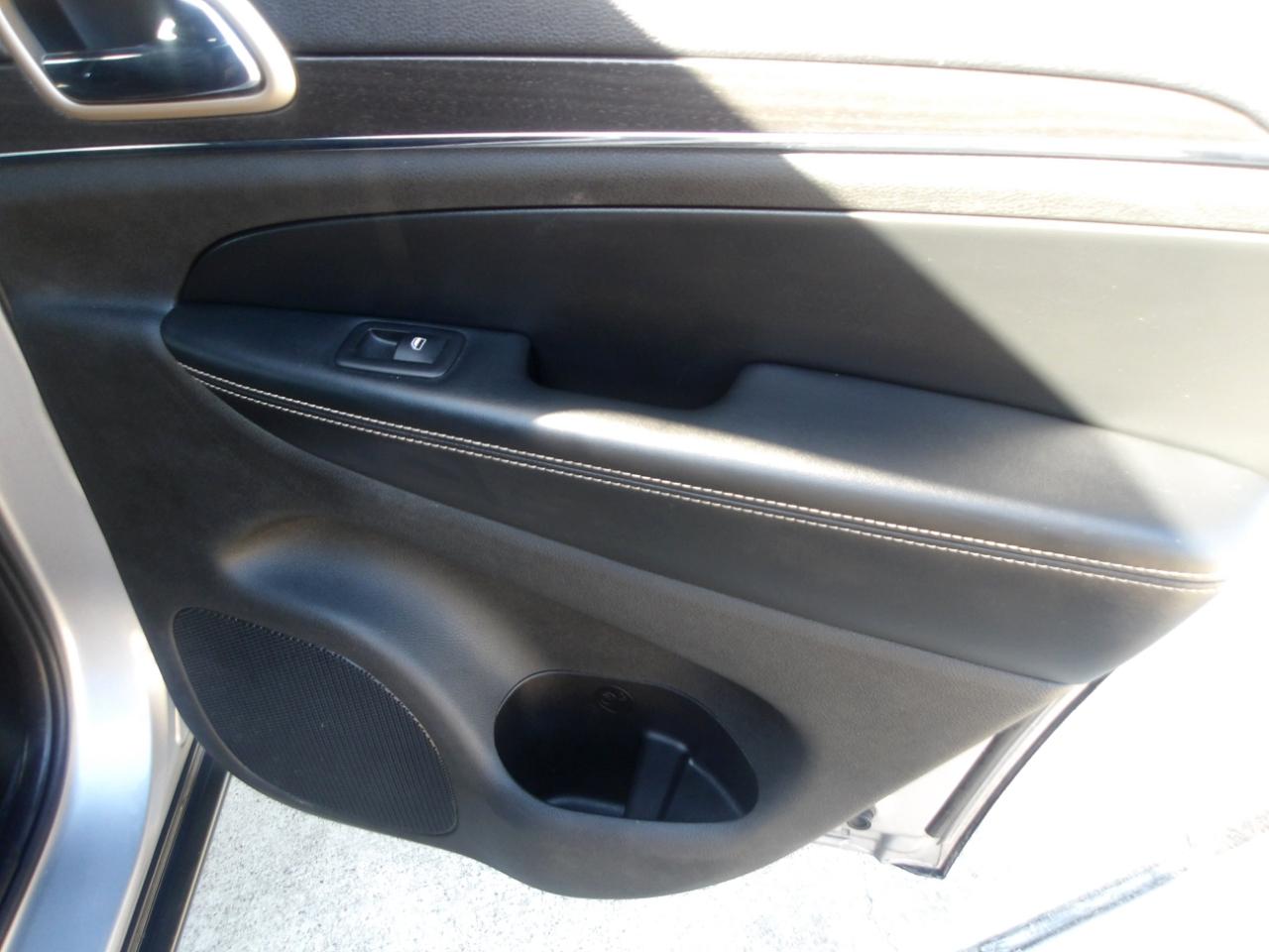 Jeep Grand Cherokee RWD 4dr Limited 2015